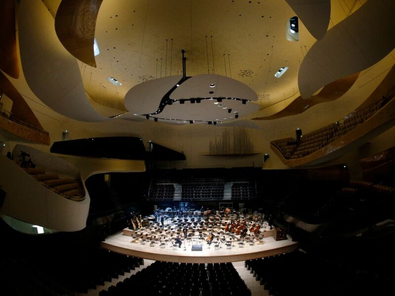 Concerto Orquestra Filarmônica de Minas Gerais - Allegro e Vivace 6