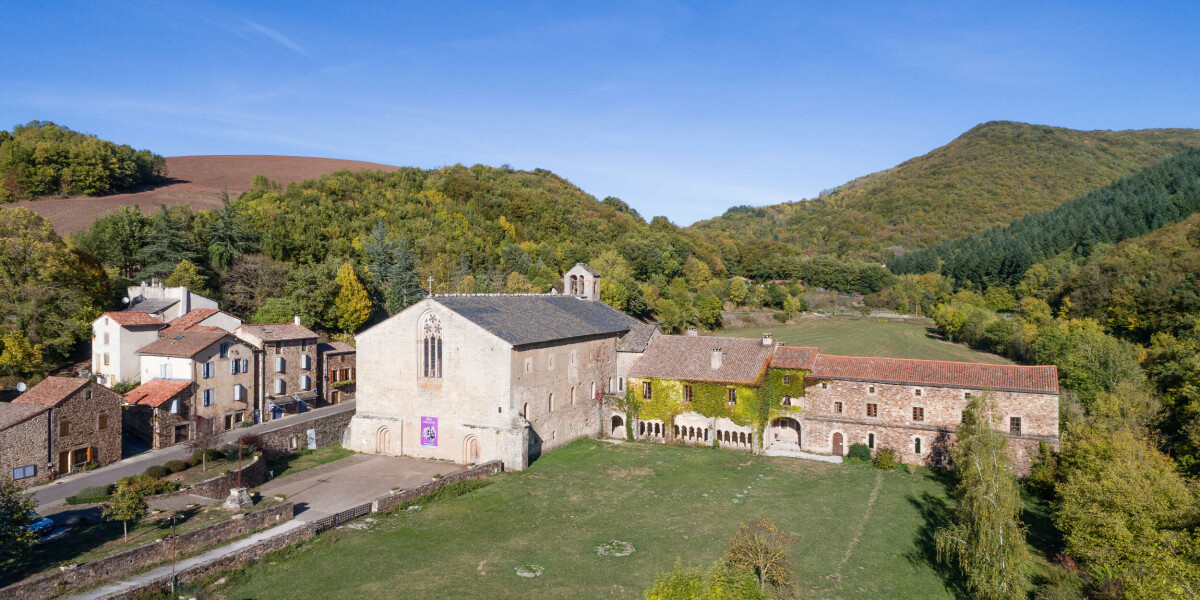 Sylvanès contemporary and world music festival