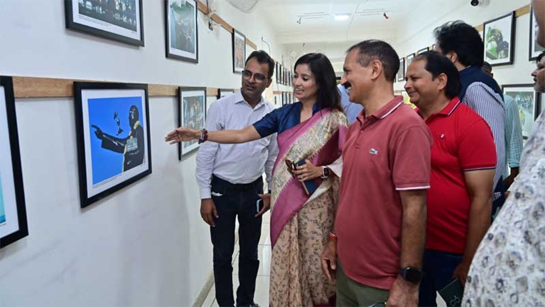 Noida Media Club 5th Annual Photo Exhibition