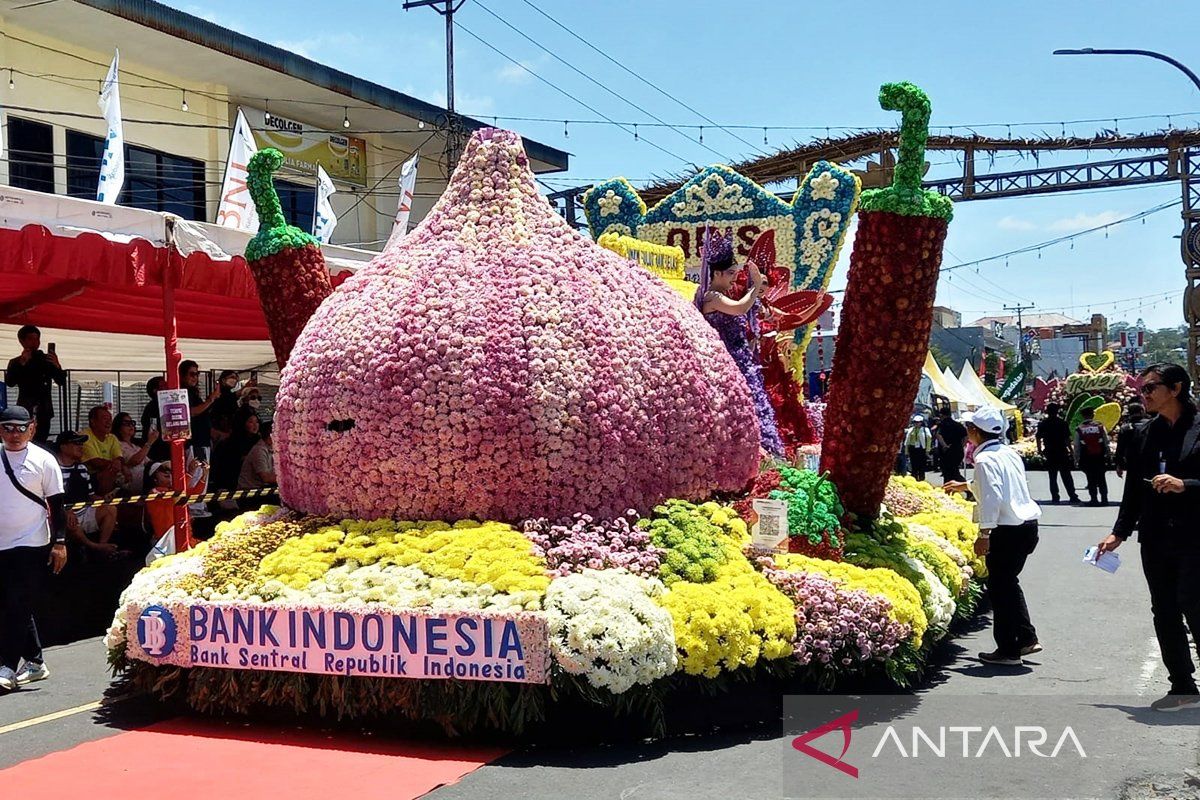 Tomohon International Flower Festival