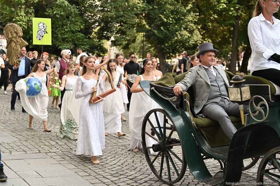 Průvod Vendelín