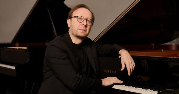 Concerto di Roberto Prosseda al tramonto