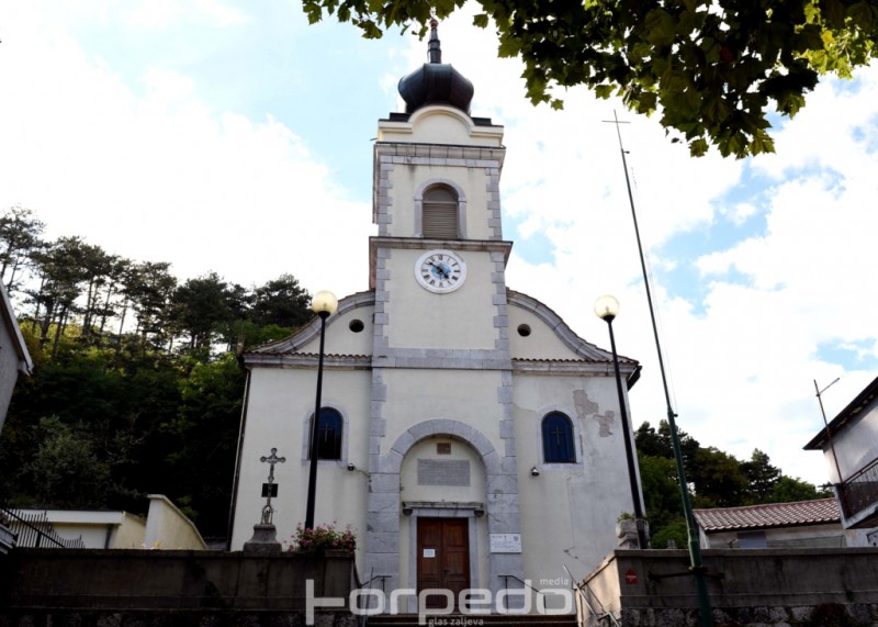 Izložba sakralnih slika Marijana Gombača
