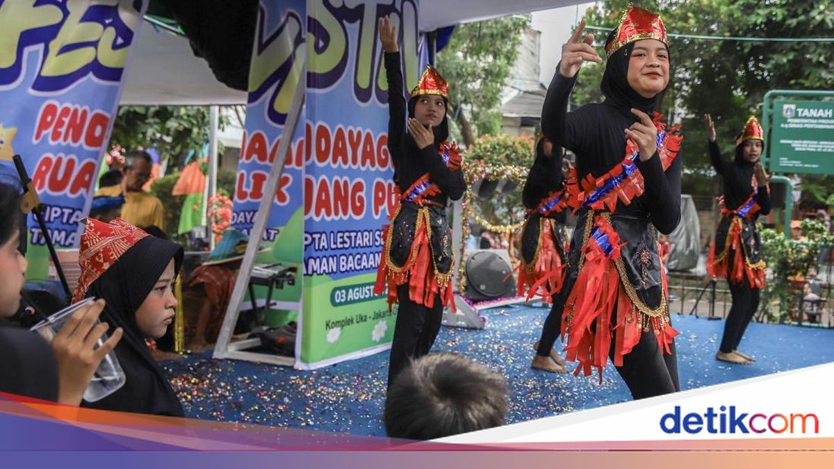 Festival Pendayagunaan Ruang Publik Rumah Cahaya Ilmu