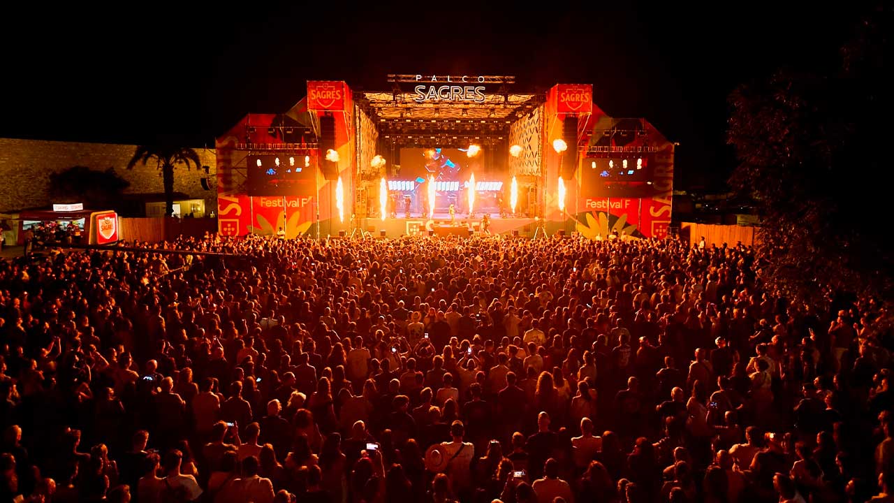Festival F