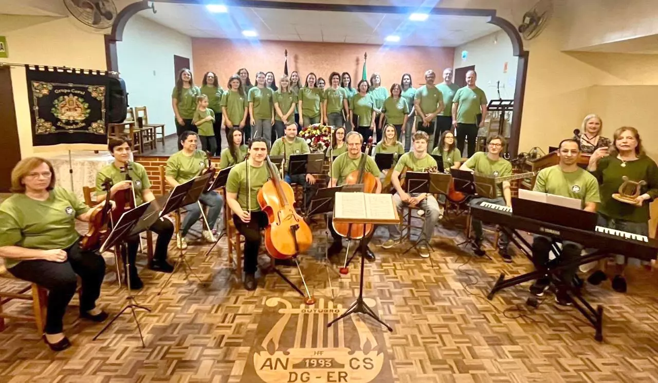 Concerto de encerramento da oficina Edelweiss: Canto, Música e Arte