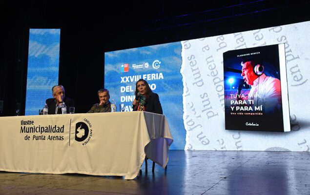 Feria del Libro Dinko Pavlov
