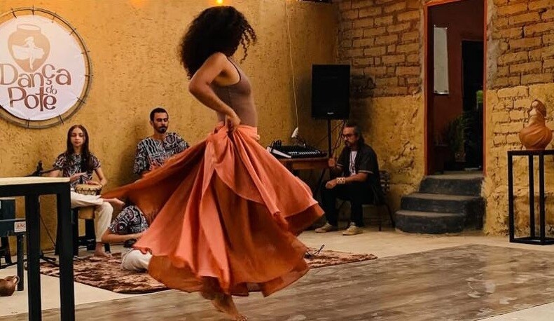 Exposição “Dança do Pote”
