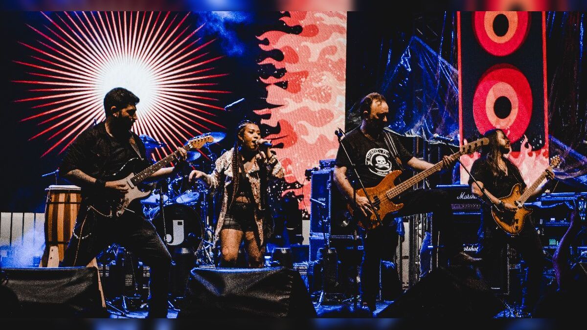 Show de 40 anos da banda Álibi de Orfeu