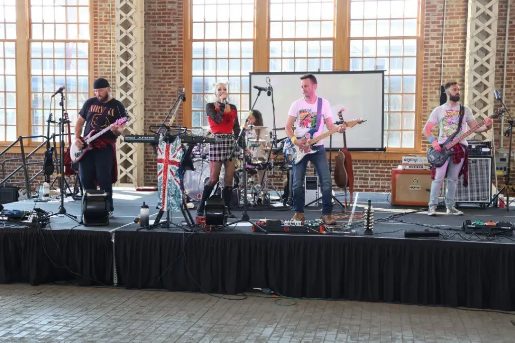Brew & Choo Summer Concert