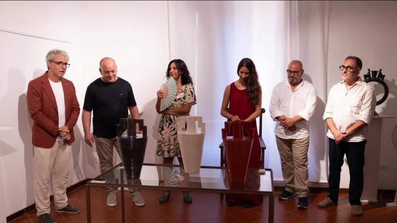 Forma Essenza