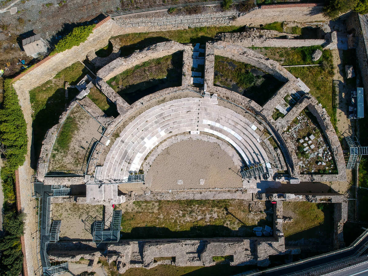 Visite guidate al teatro romano di Albintimilium per la Festa di San Secondo