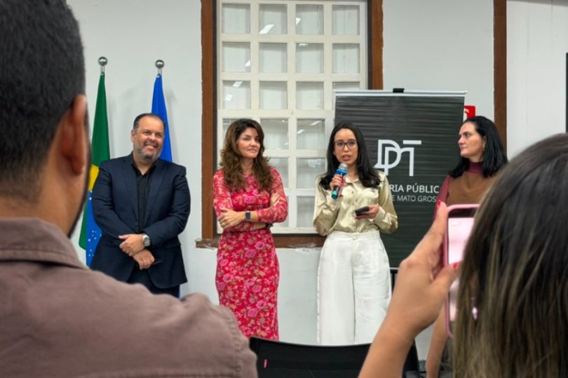 Exposição Desenhos que Falam