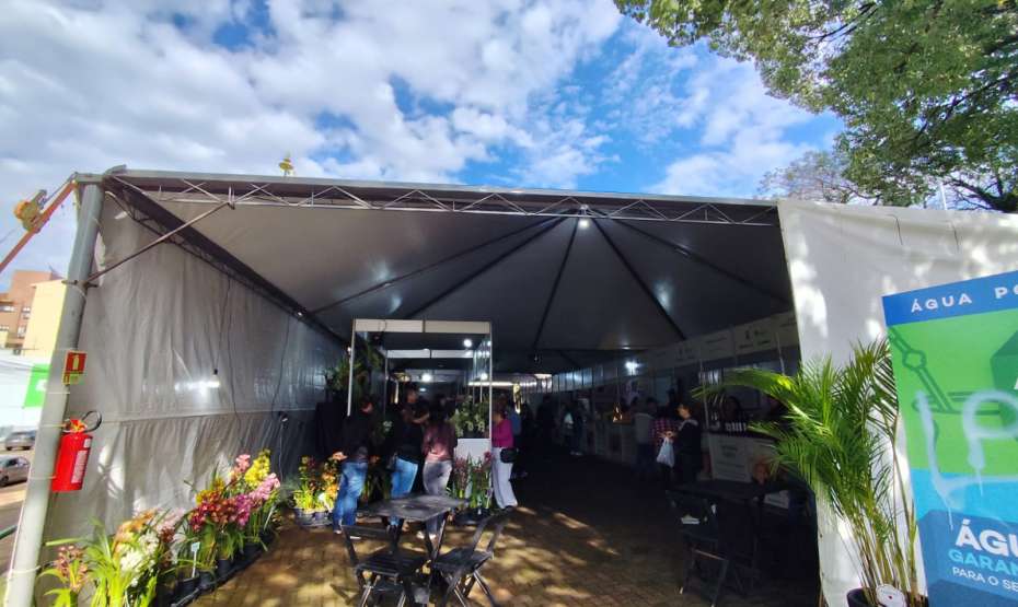 Feira Raízes e Sabores
