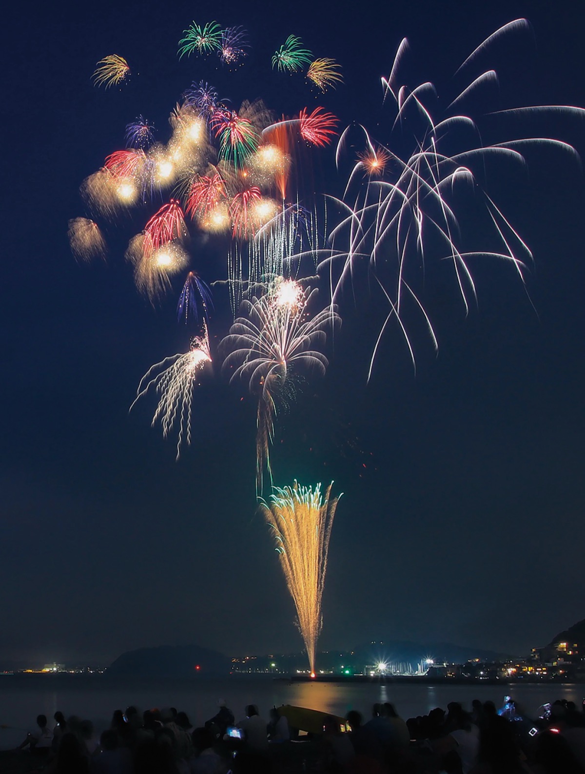 葉山海岸ＨＡＮＡＢＩ