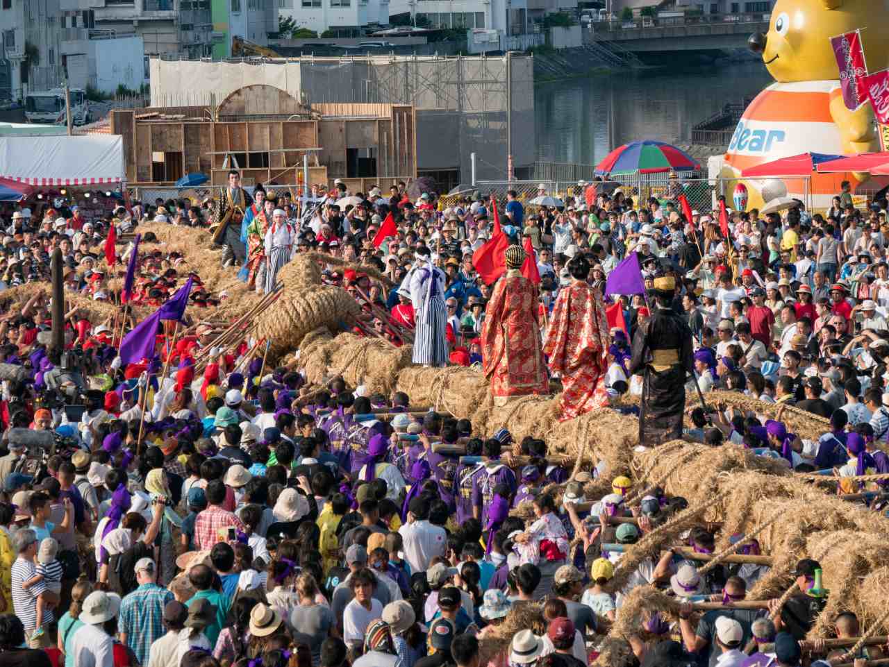 与那原大綱曳まつり