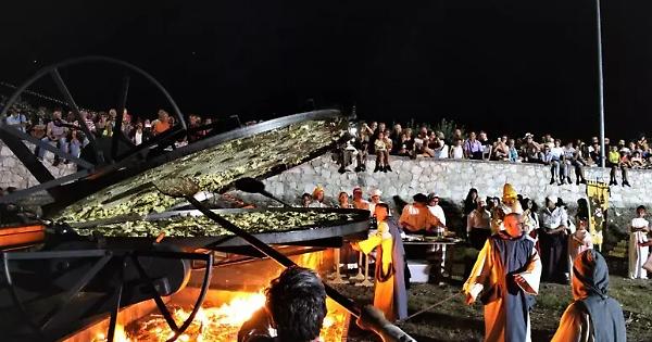 Padula in Festa per Carlo V - La Frittata delle Mille Uova