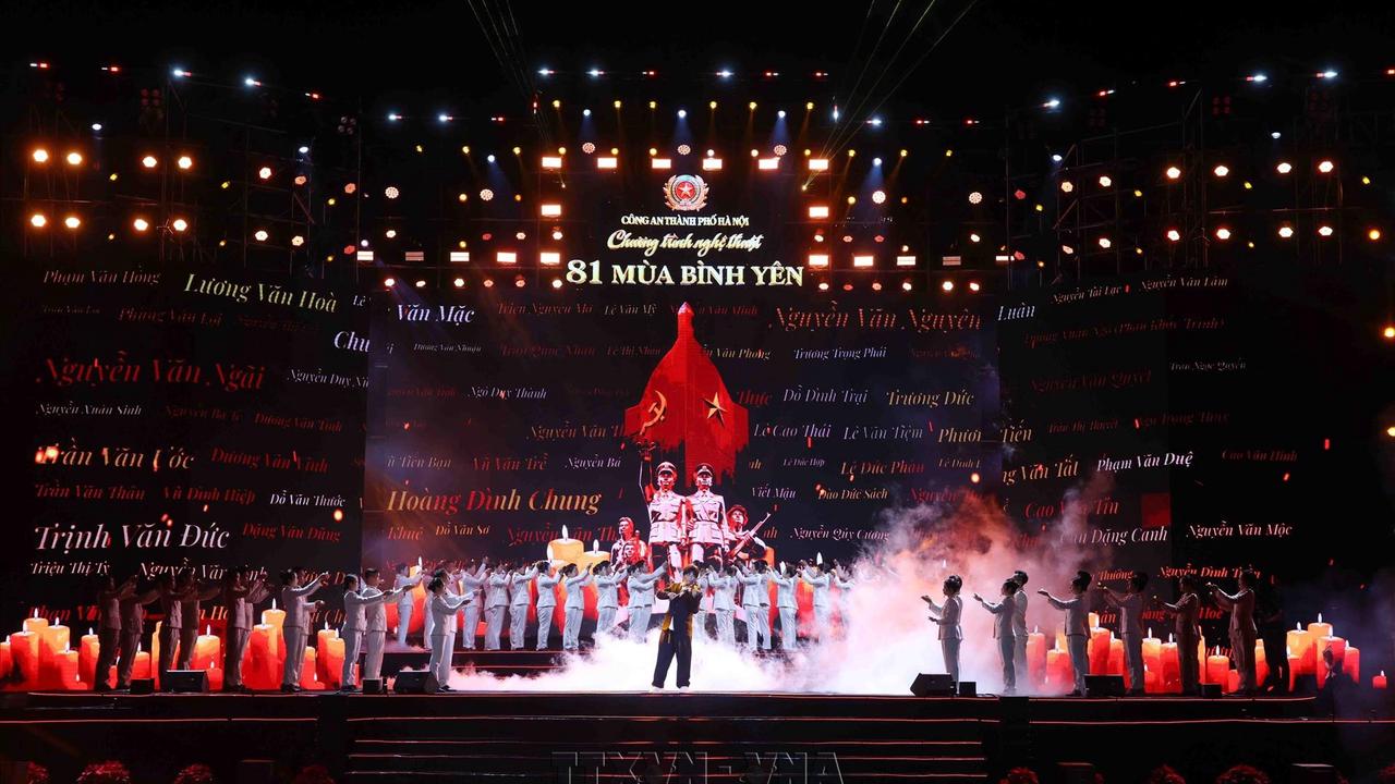 Chương trình nghệ thuật “81 mùa bình yên”