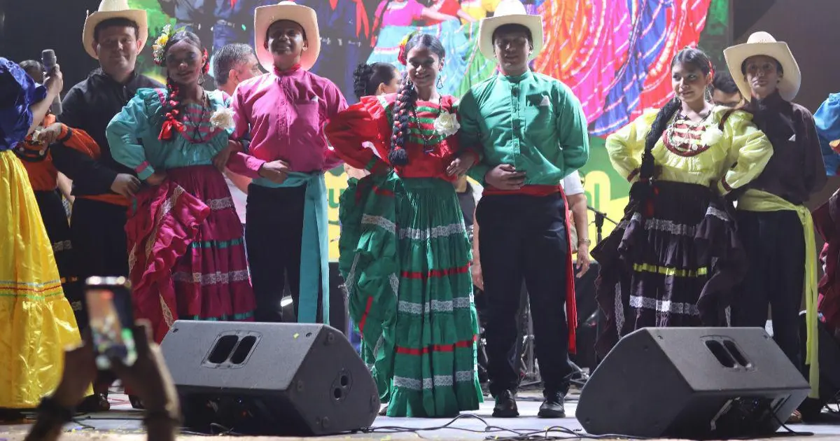 Festival Cultural “Raíces que nos Unen”