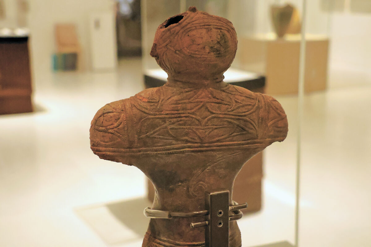 国宝「中空土偶」の展示