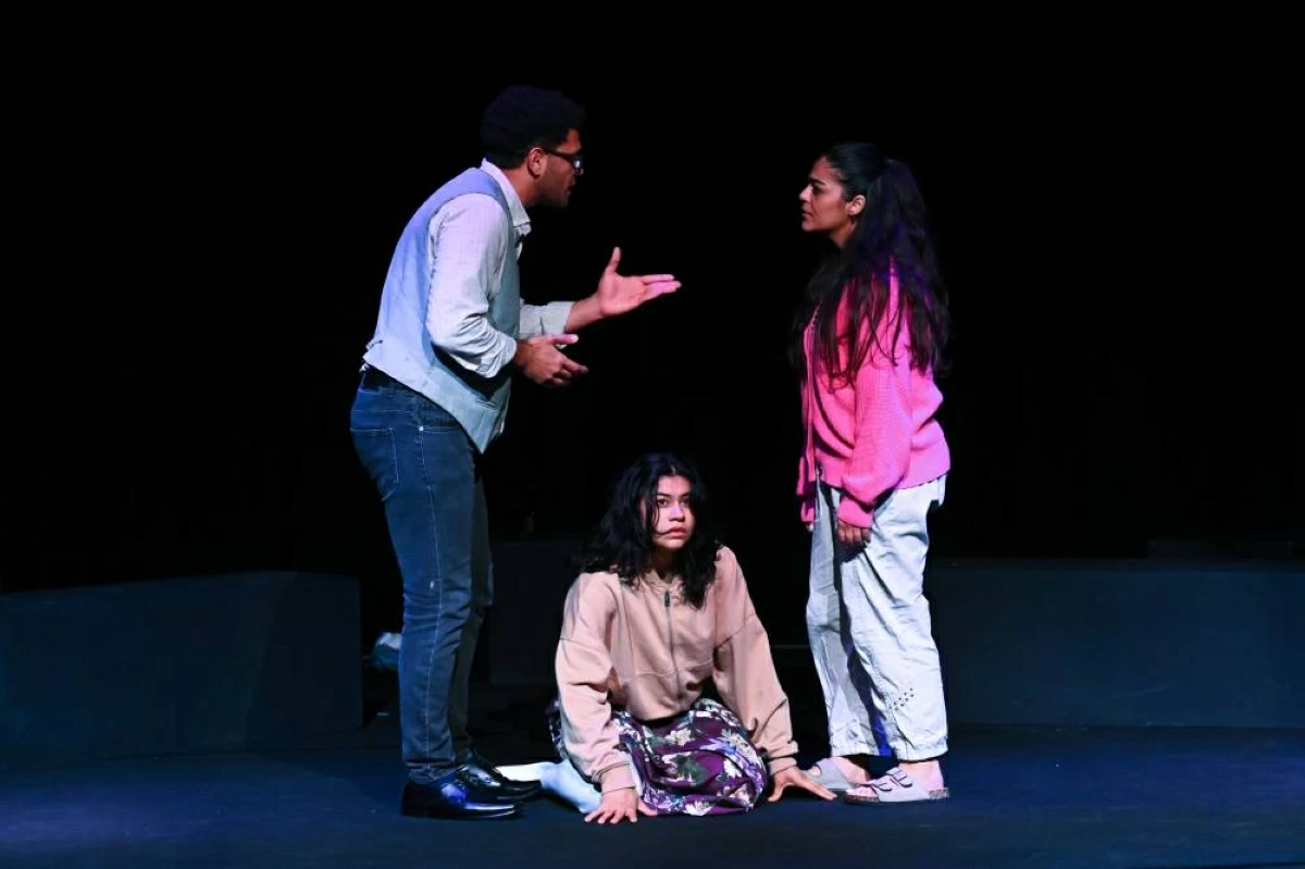 مهرجان كلباء للمسرحيات القصيرة