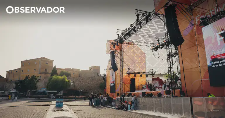 Festival F