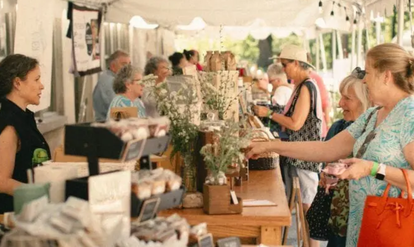 Feira Tardes Goianas