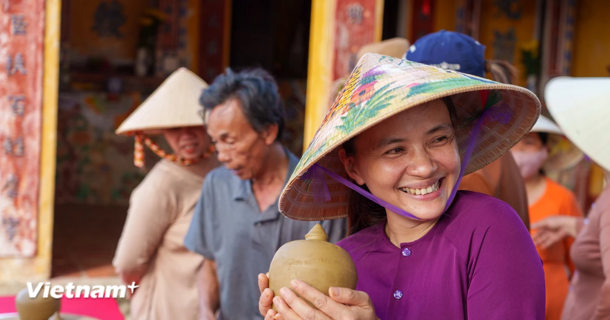 Lễ hội làng gốm Thanh Hà