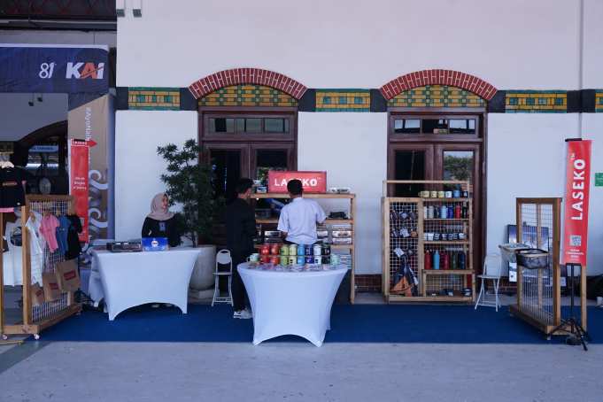 KAI Expo HUT KAI-81