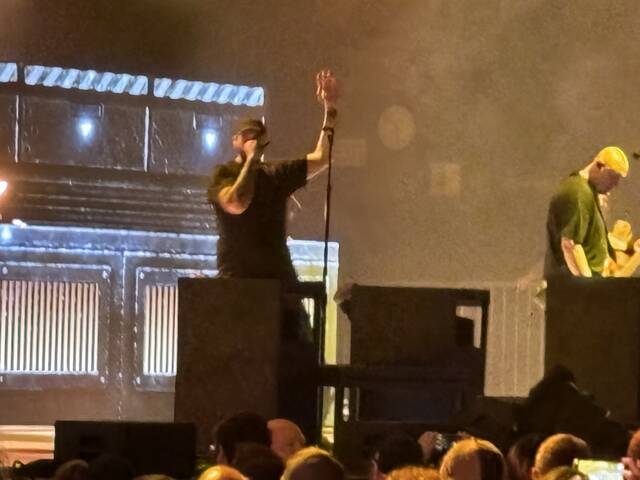 Breaking Benjamin at the Pavilion at Star Lake
