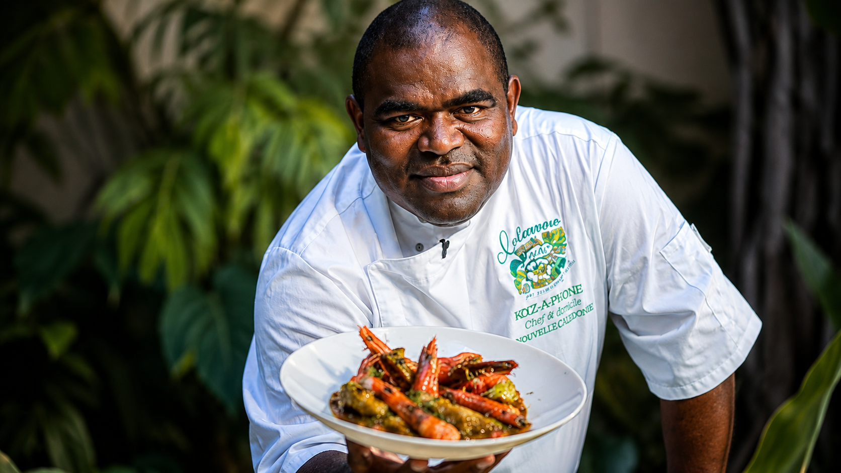 Ocean of Flavours: One Ocean, Many Flavours