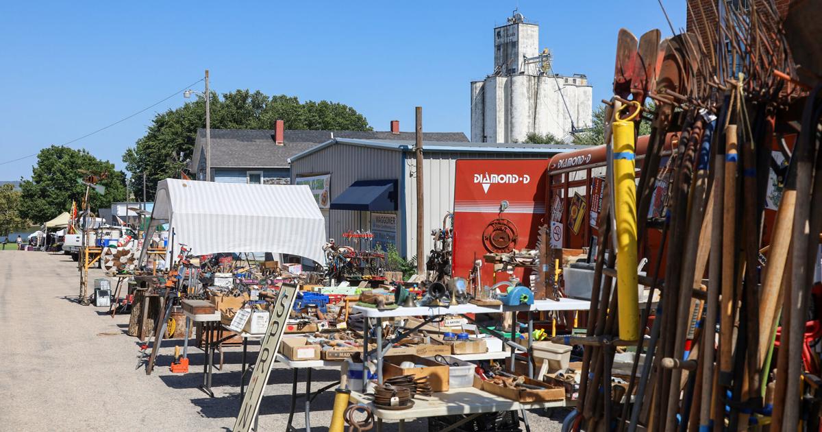 White Cloud Flea Market