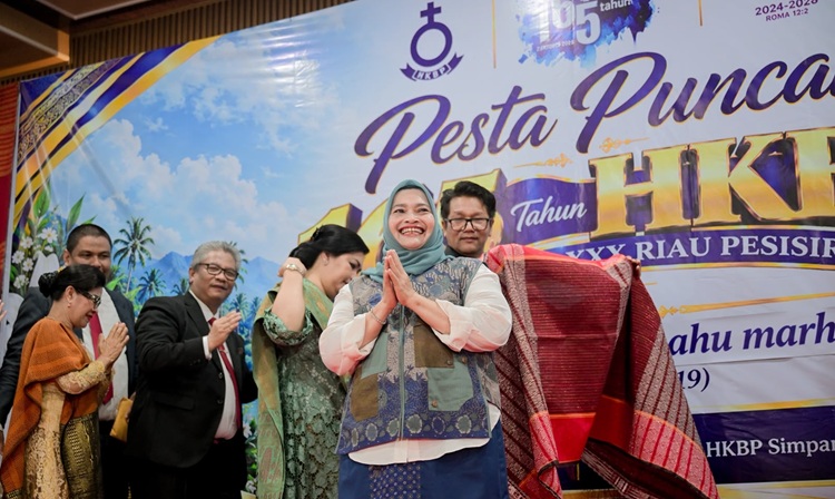 Pesta Puncak Perayaan 165 Tahun HKBP Distrik Riau Pesisir