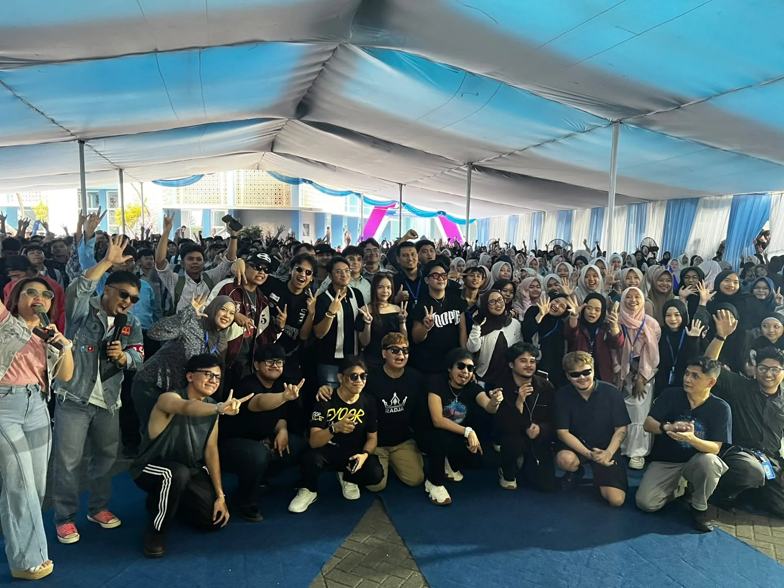 Broken Versus Music Experience Festival