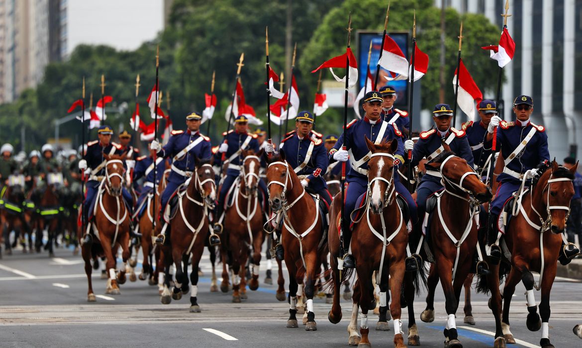 Desfile cívico-militar do Dia da Independência
