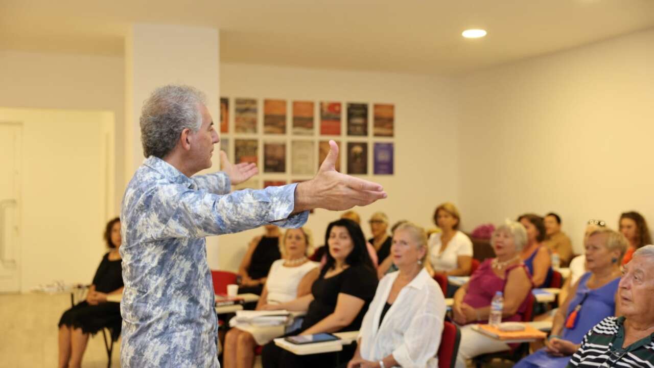 Zeki Müren’i Anma Konseri