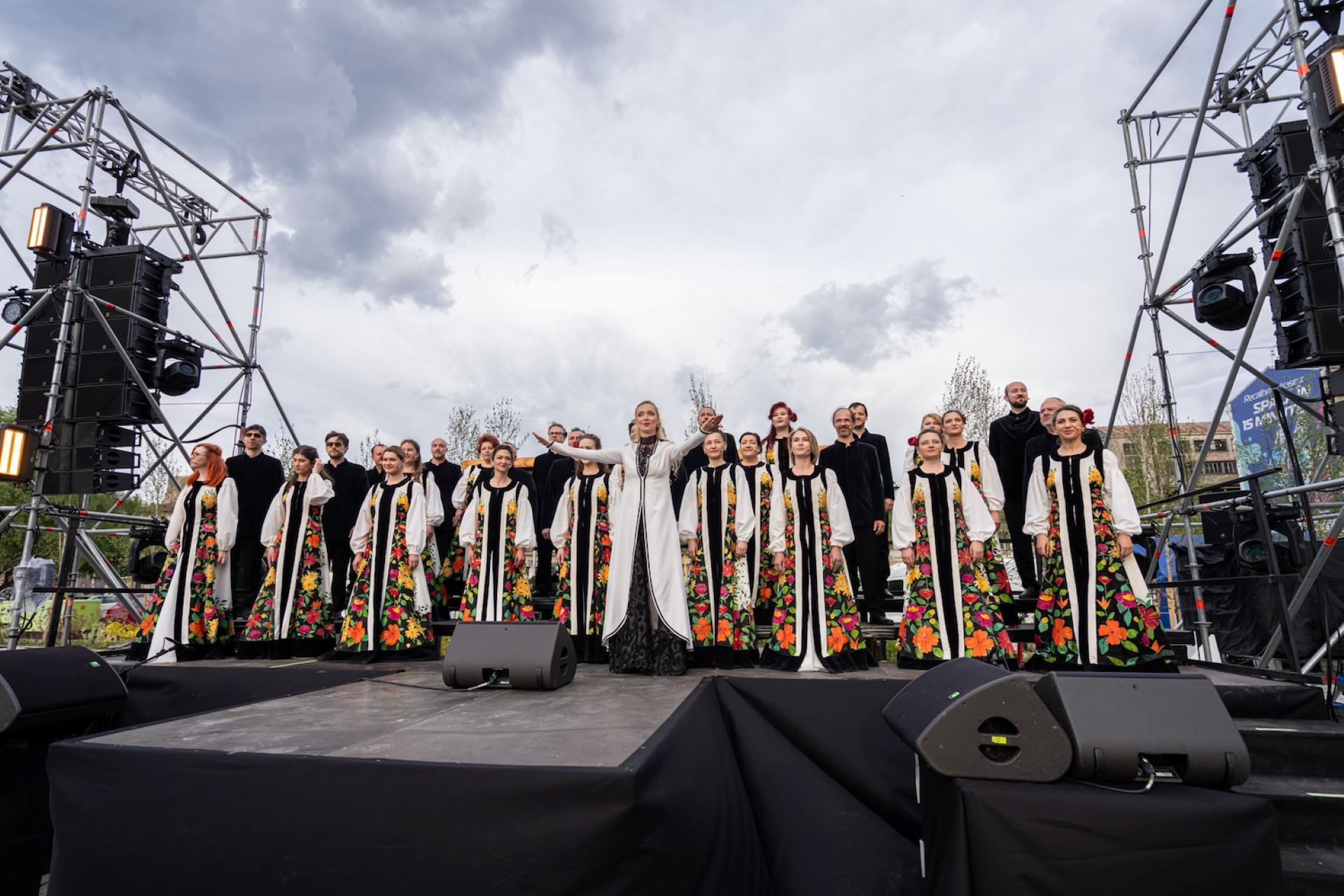 Concert Madrigal și Cantus Mundis la Spitalul Colțea