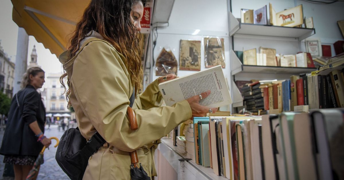 Feria del Libro Antiguo y de Ocasión de Sevilla