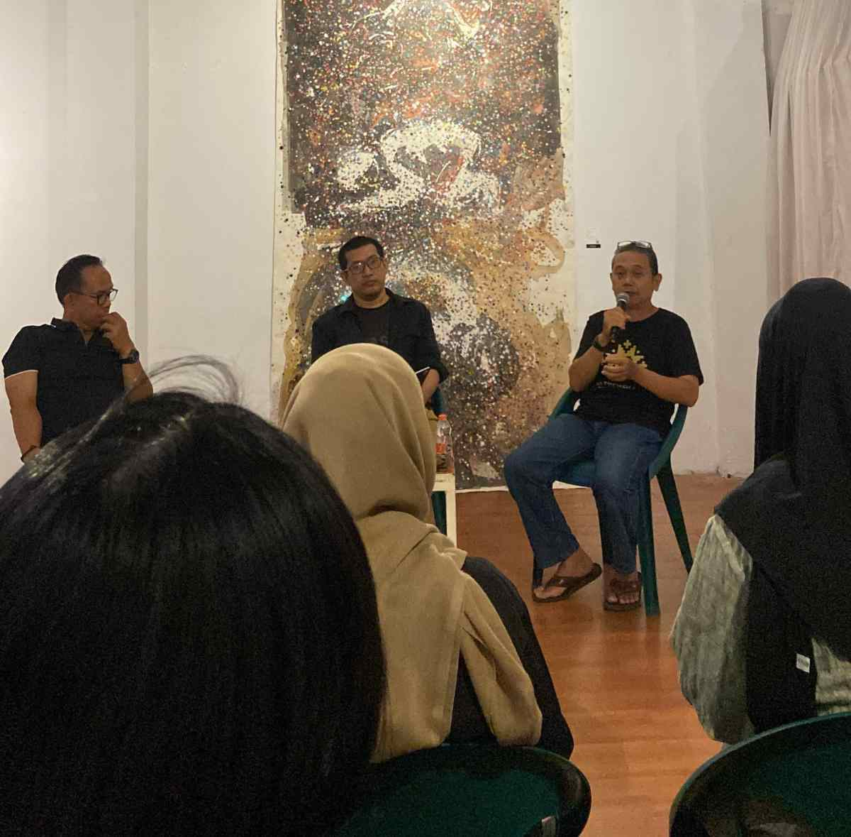 Pameran Tunggal CONTEXT karya Cak Winda