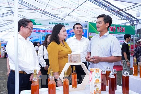 Lễ hội Nông sản đặc trưng và sản phẩm OCOP tỉnh Tây Ninh