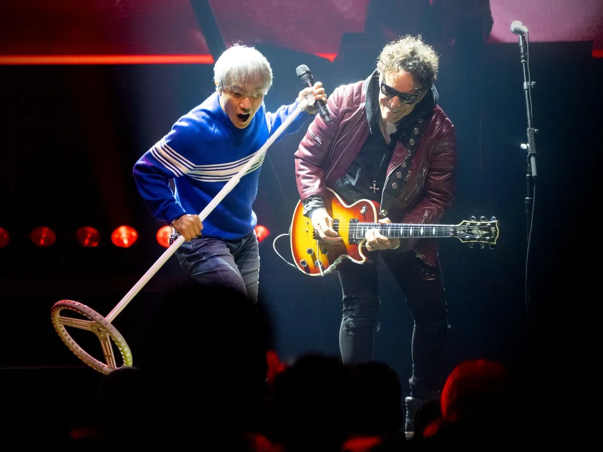 Journey: Freedom Tour (Calgary Concert)