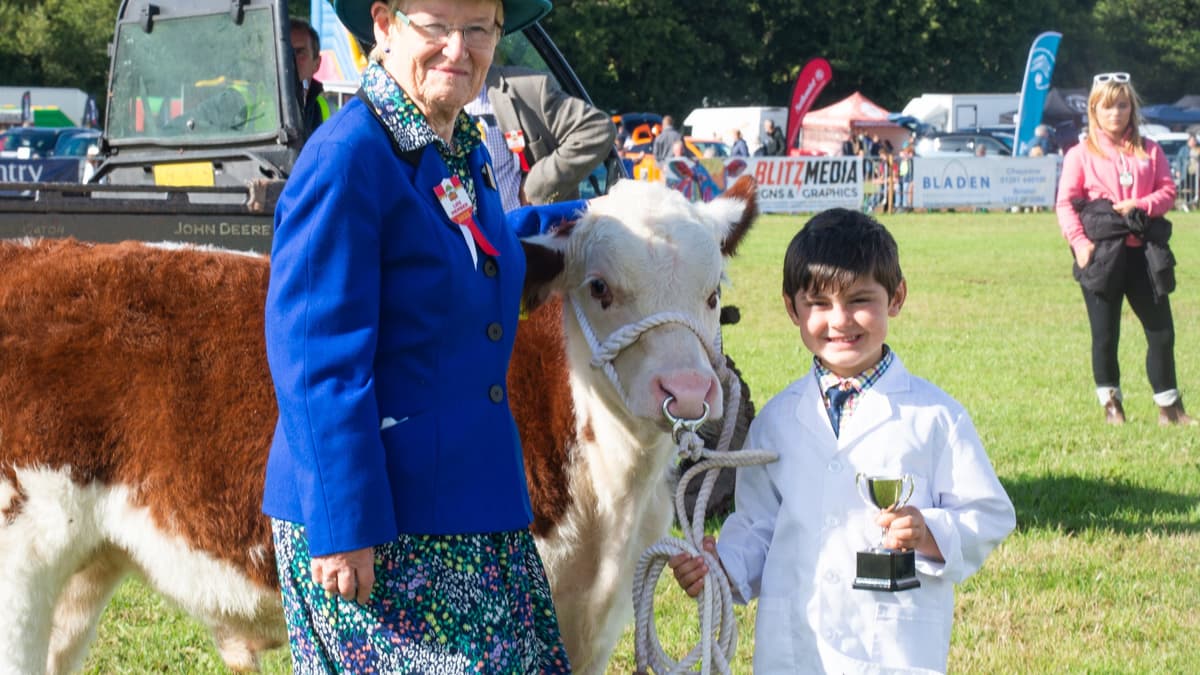 Usk Show