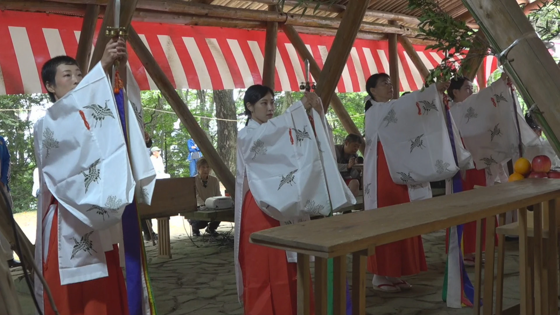阿豆枳島神社の秋の例大祭