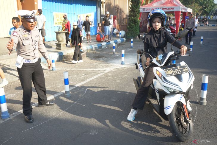 Pameran Hari Lalu Lintas Bhayangkara ke-71