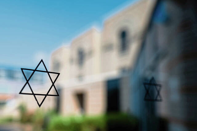 Jewish High Holidays (Rosh Hashanah, Yom Kippur, and Sukkot)