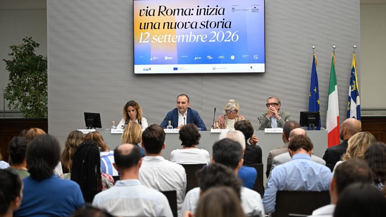 Festa per l'inaugurazione di via Roma