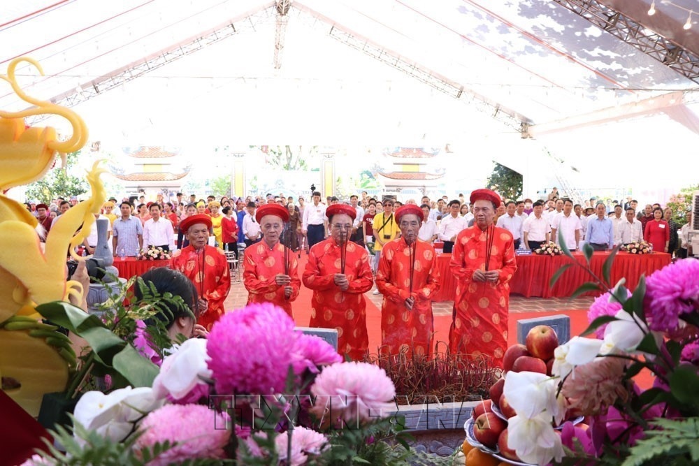 Lễ hội truyền thống đền Đươi