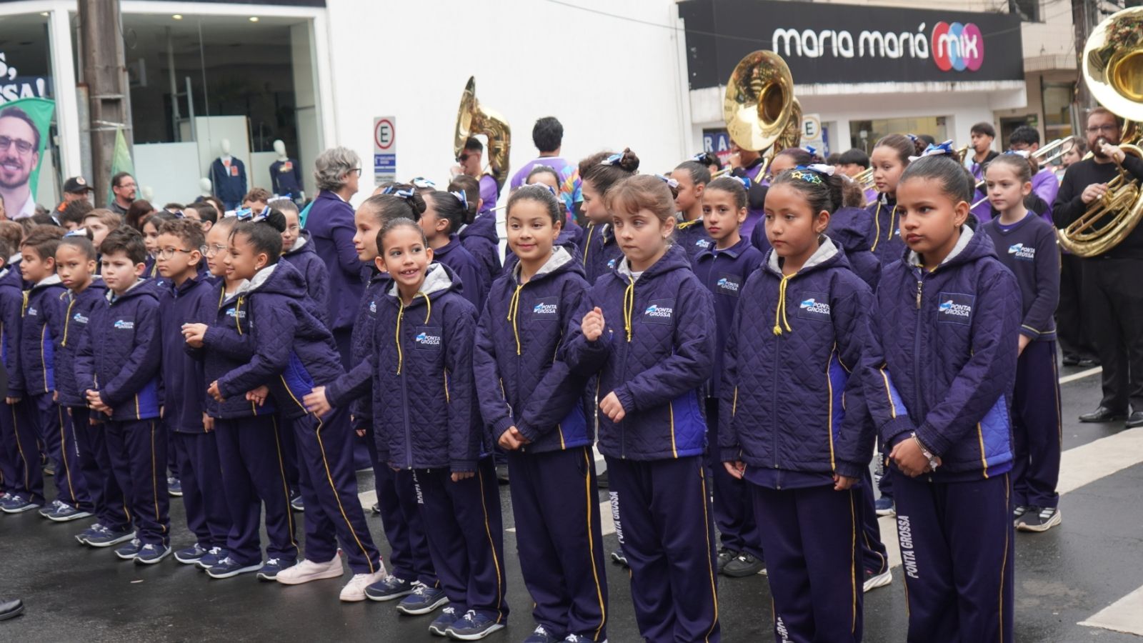 Desfile de 203 anos de Ponta Grossa