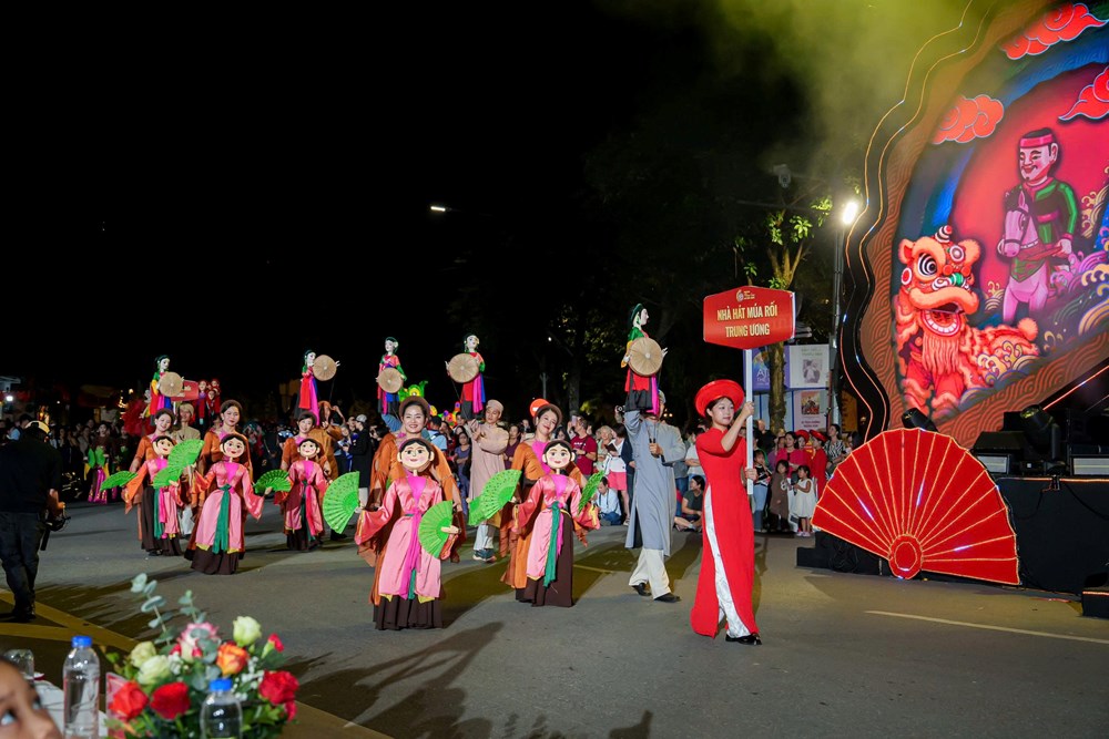 Lễ hội Văn hóa thế giới tại Hà Nội lần thứ hai