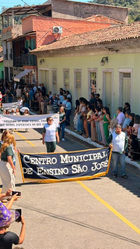 Desfile Cívico de Passa Três